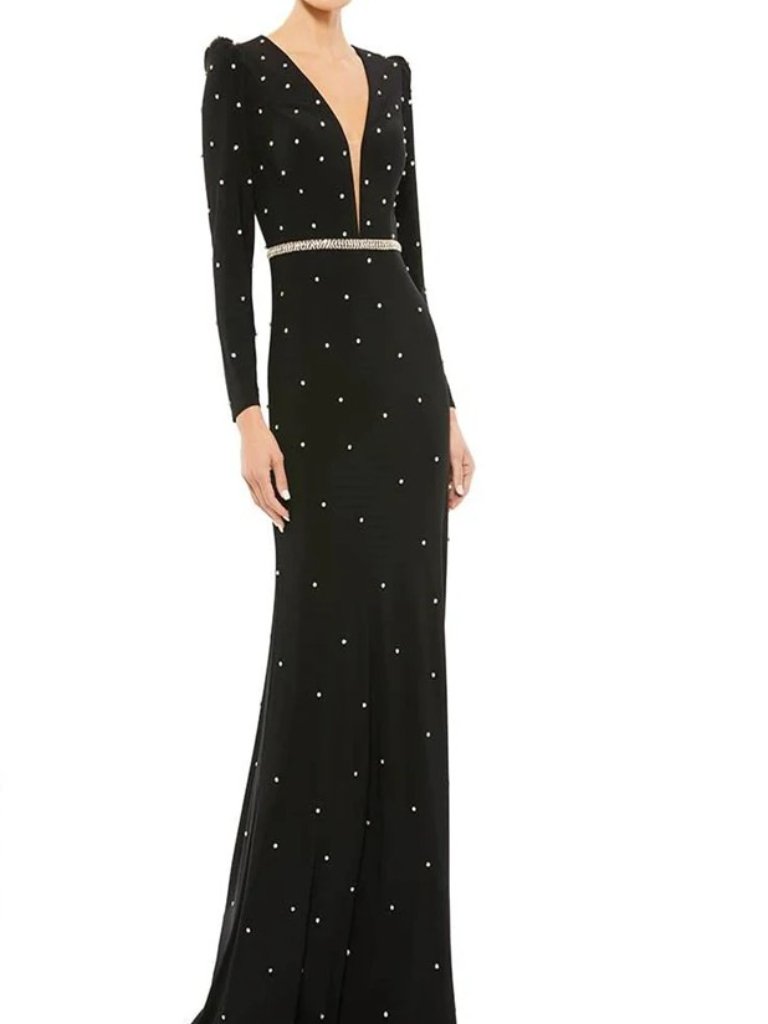 Mac Duggal